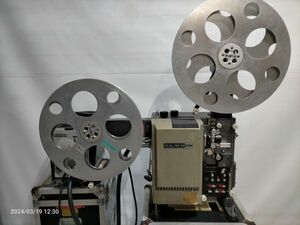 【動作確認動画あり 希少なポータブルタイプ】ハードケース付16mmポータブル映写機　エルモELMO LX-2200T 16ミリ クセノン XENON