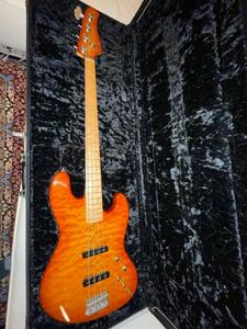 Suhr classic J bass Quilt Maple Top