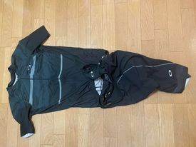 OAKLEY Endurance Jersey、ビブパンツセット（L)　未使用品