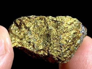 【格安】小さな斑銅鉱・5・10g（中国産鉱物標本）
