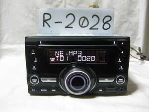 R-2028　Clarion　クラリオン　CX211BK　MP3　フロント USB AUX　2Dサイズ　CDデッキ　補償付き