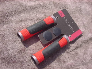 GP LOCK-ON GRIPS 新品未使用