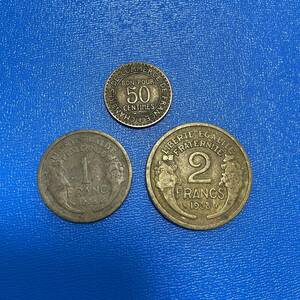 フランスのコインD 1920〜30年代　3枚（50サンチーム、1フラン、2フラン）