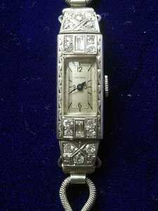 アンティーク　VULCAINバルカン 　プラチナPT本体　ベルト　ダイヤ16個　レディース手巻腕時計　 