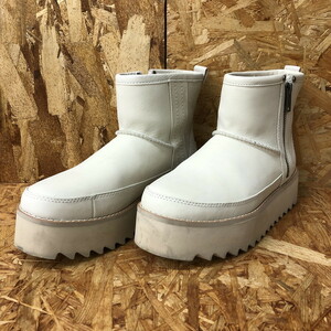 UGG レディース ブーツ bykermini アイボリー 表記サイズ：24.0 [jgg]