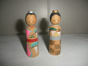 @@ 古民具　ミニ　こけし　ミニこけし　2個　コレクション　郷土人形　日本人形　インテリア　雑貨　木工　木　天然木　和風インテリア　