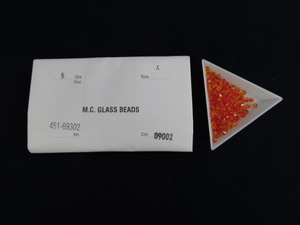 2898△未使用 チェコビーズ M.C.GLASS BEADS レッド系×イエロー系 SUPERIOR CRYSTAL