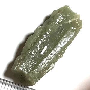 内蒙古産緑水晶・8g（中国産鉱物標本）