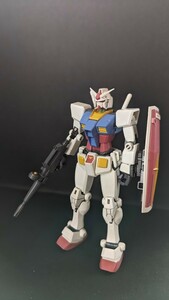 HG RX-78-2 ガンダム 全塗装完成品