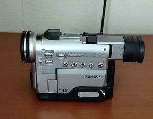 SHARPデジタルビデオカメラVL-PD7