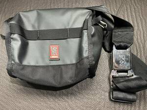 CHROME KADET SLING BAG / クローム カデット スリングバッグ ターポリン シートベルトバックル