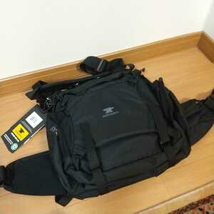 MOUNTAINSMITH 　マウンテンスミス　デイ　DAY Heritage Black　13Ｌ