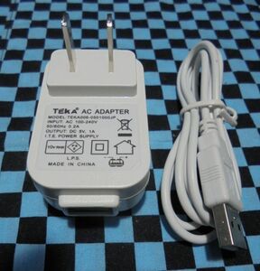 TEKA006-0501000JP　ACアダプター　DC5V/1A　USBプラグ／約 3.3～3.5φプラグコード付属