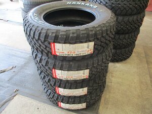 【未使用タイヤ4本セット】NANKANG FT-9 215/70R16 2021年製造 ホワイトレター