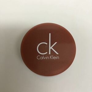 送料無料 新品 未開封 CK Calvin Klein カルバンクライン リップ グロス リップグロス ブラウン 3.1g