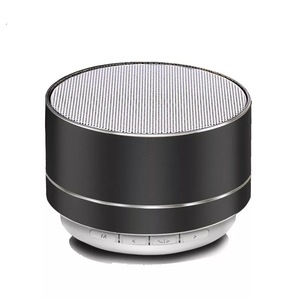 Bluetooth スピーカー ブラック ポータブル 小型 LED 軽量　音楽　動画　YouTube　Amazon　Hulu☆