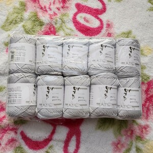 毛糸 ピエロ 手芸材料 編み物 コットン 絹 ライトグレー 10玉 カルタ 手紙