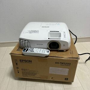 EPSON プロジェクター EH-TW5200 通電確認のみ　箱リモコン付き