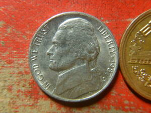 外国・USA／ジェファーソン５セント白銅貨（1987年D）　240508