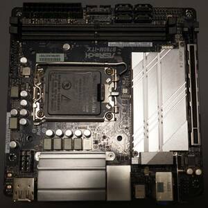 【動作確認済】ASRock M760M-ITX LGA1700 mini ITX マザーボード DDR5メモリ対応