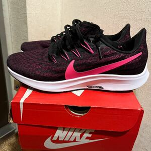 NIKE zoomナイキ ランニングシューズ 25.0