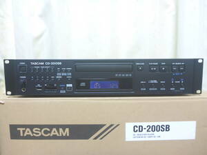 TASCAM　　CD-200SB SD/SDHCカードおよびUSBメモリー対応CDプレーヤー　タスカム