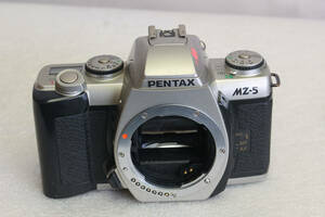 送料520円。現状。ファインダーくもり。ペンタックス PENTAX MZ-5 一眼レフ フィルムカメラ ボディーのみ　管理B12