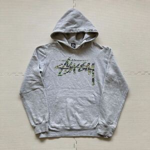 Stussy ステューシー 迷彩ロゴ スウェット パーカー S