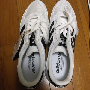 【】adidas■25,5cm■LAトレーナー■ローカットスニーカー