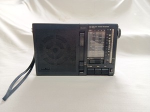 昭和レトロ　ソニートランジスタラジオ　ICF-7600　ジャンク品