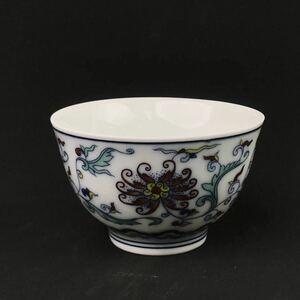 中国 大明成化年製 粉彩杯 時代物 湯呑 茶器 茶碗 煎茶道具 煎茶器 古玩