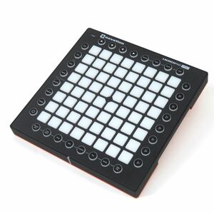 095s☆novation ノベーション LAUNCHPAD PRO MIDIコントローラー ※中古