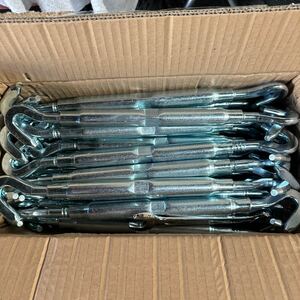 ターンバックルM12㎜　30入　未使用品。