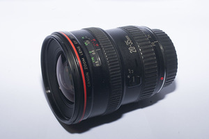 CANON EF 20-35mm F2.8 L　超極上レンズ　動作確認済み