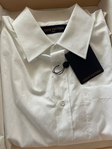 【新品】LOUIS VUITTON MONOGRAM BUSINESS SHIRT ルイ・ヴィトン　モノグラムビジネスシャツ　SIZE : Large COLOR : White 