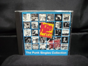 輸入盤CD/VA-RIOT CITY/PUNK SINGLES COLLECTION/80年代UKハードコアパンクHARDCORE PUNK/VICE SQUADinsaneUNDEADexpelledCOURT MARTIAL他