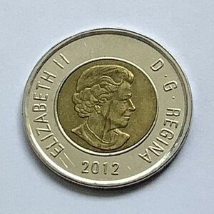 【希少品セール】カナダ エリザベス女王肖像デザイン 2ドル硬貨 2012年 1枚