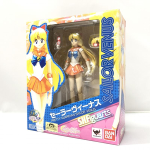 【中古】バンダイ S.H.Figuarts セーラーヴィーナス 美少女戦士セーラームーン[240015231634]