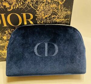 新品未使用　Dior クリスマス オファー コフレ ホリデー ノベルティ ポーチ 2023 完売　限定