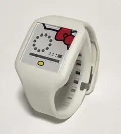 入手困難品■NOOKA × Hello Kitty コラボウォッチ ホワイト