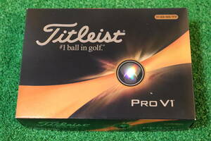 タイトリスト　ＰｒｏＶ１　最新２３年モデル（日本モデル）　新品未使用　１ダース　　ダブルナンバー