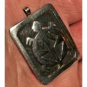 超希少!VINTAGE HOPI 1960’s TURTLE STERLING SILVER CHARM PENDANT NAVAJO USAホピビンテージタートルズシルバーペンダント 