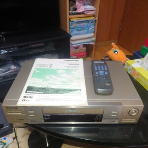 日本製 パナソニック 松下電器 Panasonic S-VHS(スーパーVHS) NV-SVB10 ビデオデッキ 動作確認済