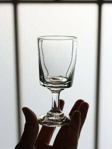 古い手吹きガラスのシンプルな筒型のステム ビストログラス_中 / 19世紀・フランス / アンティーク 古道具 ワイングラス A