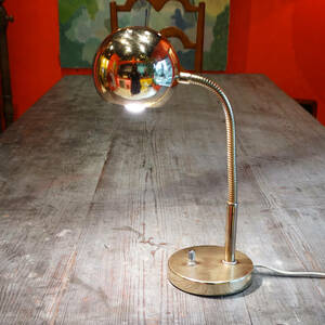 ★Vintage gold desk lamp