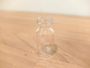 ガラス　バイアル瓶　1ml　176本　11.6×32mm 　香水、サンプル、etc