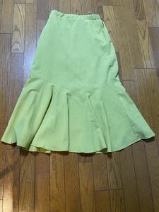 フレアースカート マーメイドスカート ナイスクラップ　フリーサイズ 黄緑　ライトグリーン