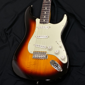 Fender Made in Japan Traditional 60s Stratocaster Rosewood Fingerboard 3-Color Sunburst フェンダー