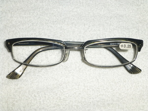 老眼鏡 +3.25 珍しい! 横線黒透明カラー がカッコイイ サーモント ブロー メガネ オーダーレンズフレーム ⇒ ●高耐久性仕様 鼻パッドに難 