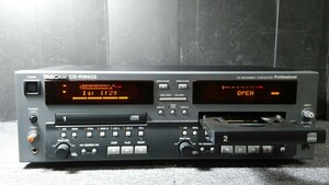 TASCAM/タスカム CD－RW402 【不具合品】 『現状渡し』 CDレコーダー TEAC